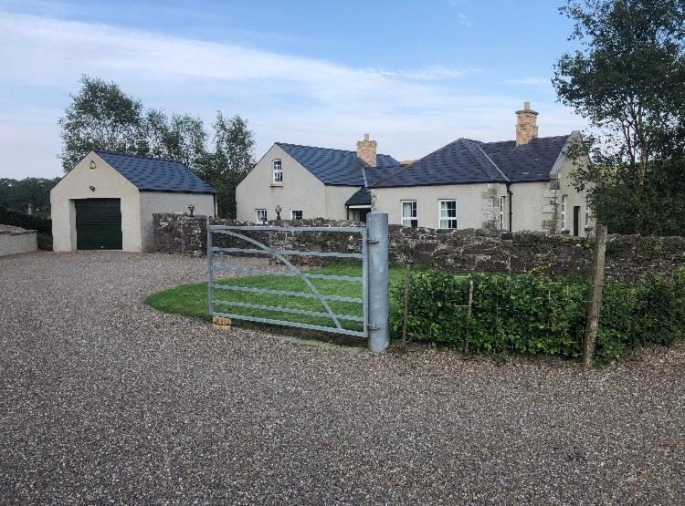 فيلا Grannan School, Trillick, Fermanagh And Omagh, Tyrone المظهر الخارجي الصورة